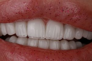 کلینیک دندانپزشکی مشهد